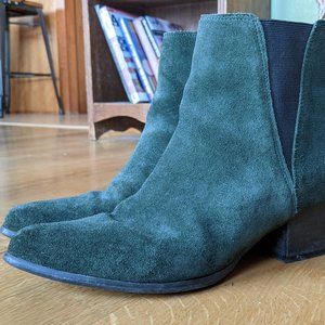 UO Olive Pola Suede Chelsea Boot